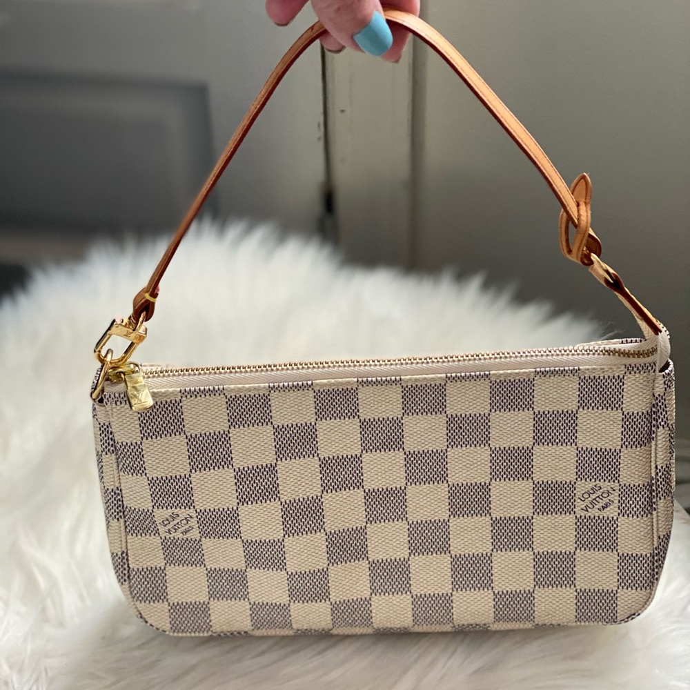 LV Pochette Accessoires Damier Azur+shoulder strap